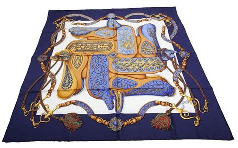 High Precision HERMES Scarf